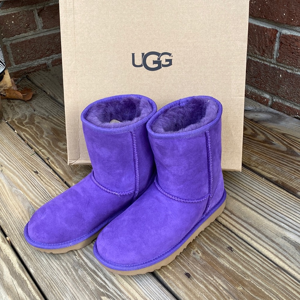 New UGG purple ankle boots